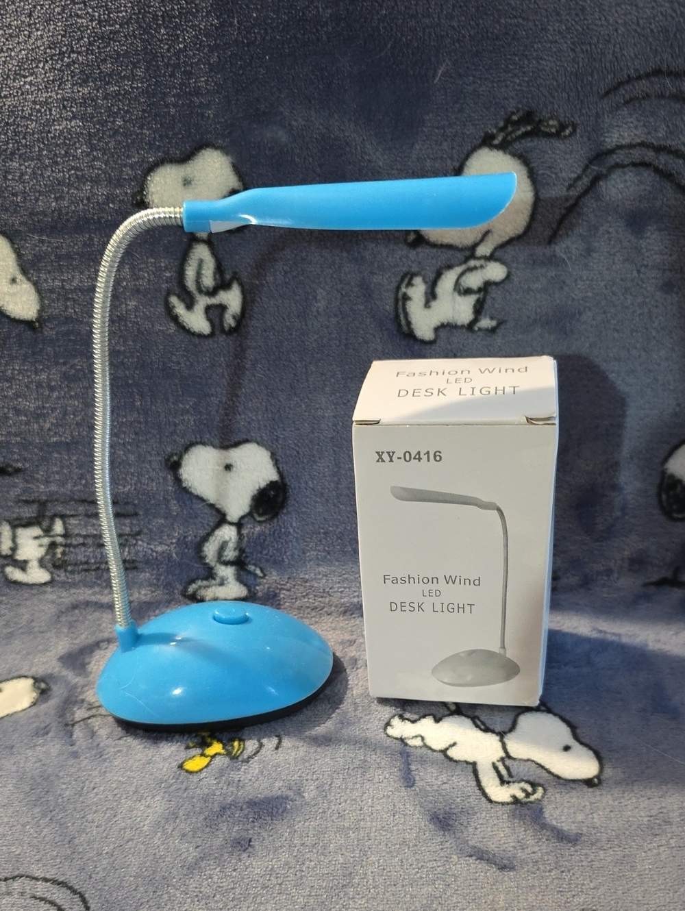 Fashion Wind Blue LED Flexible Desk Lamp